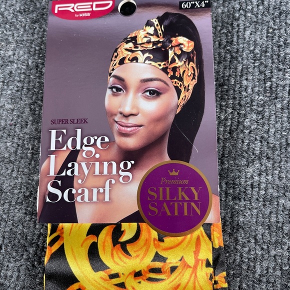 Red by Kiss: Super Sleek Edge Laying Scarf - Picture 7 of 7